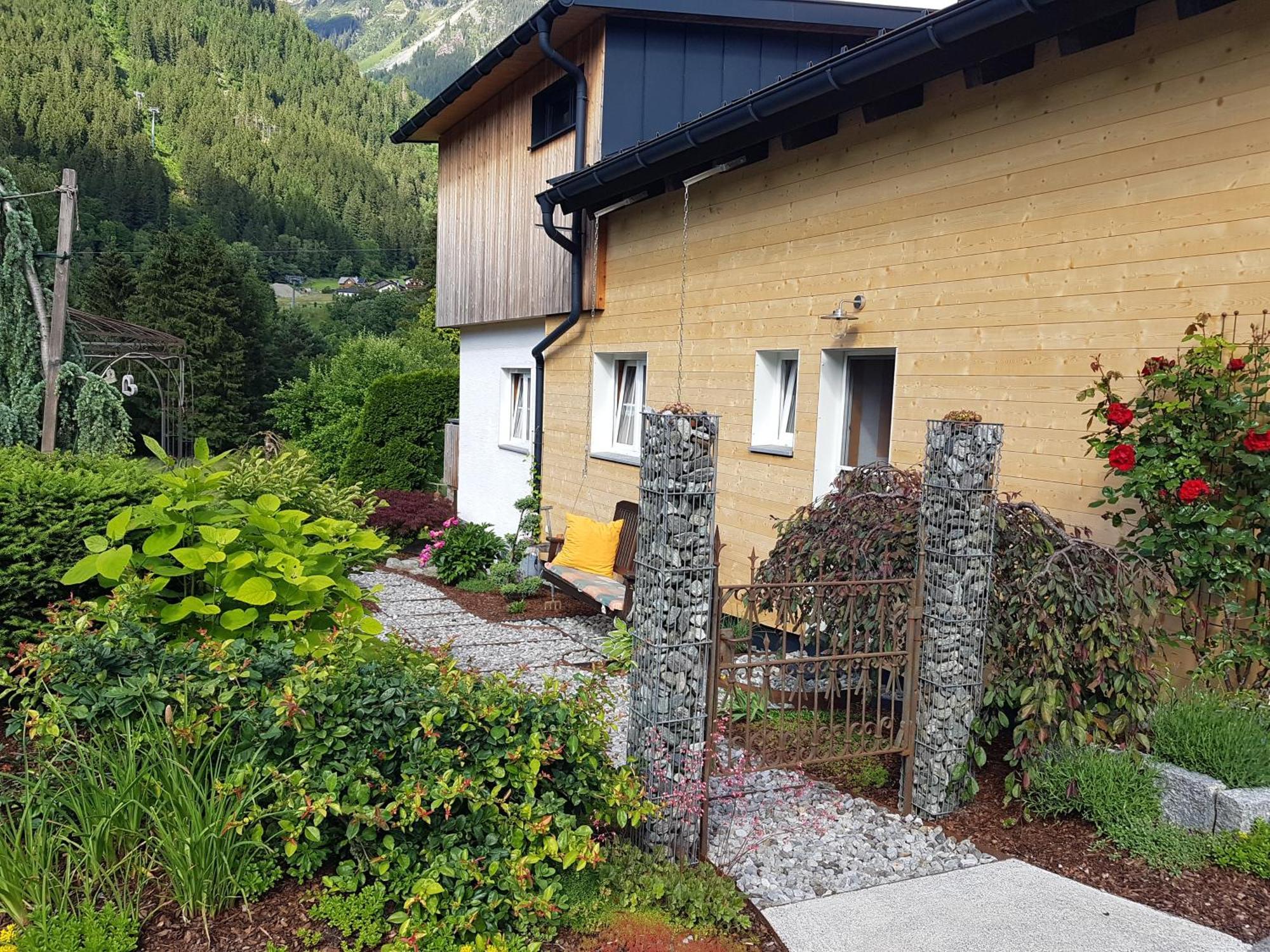 Haus Idili Sankt Gallenkirch Exterior foto
